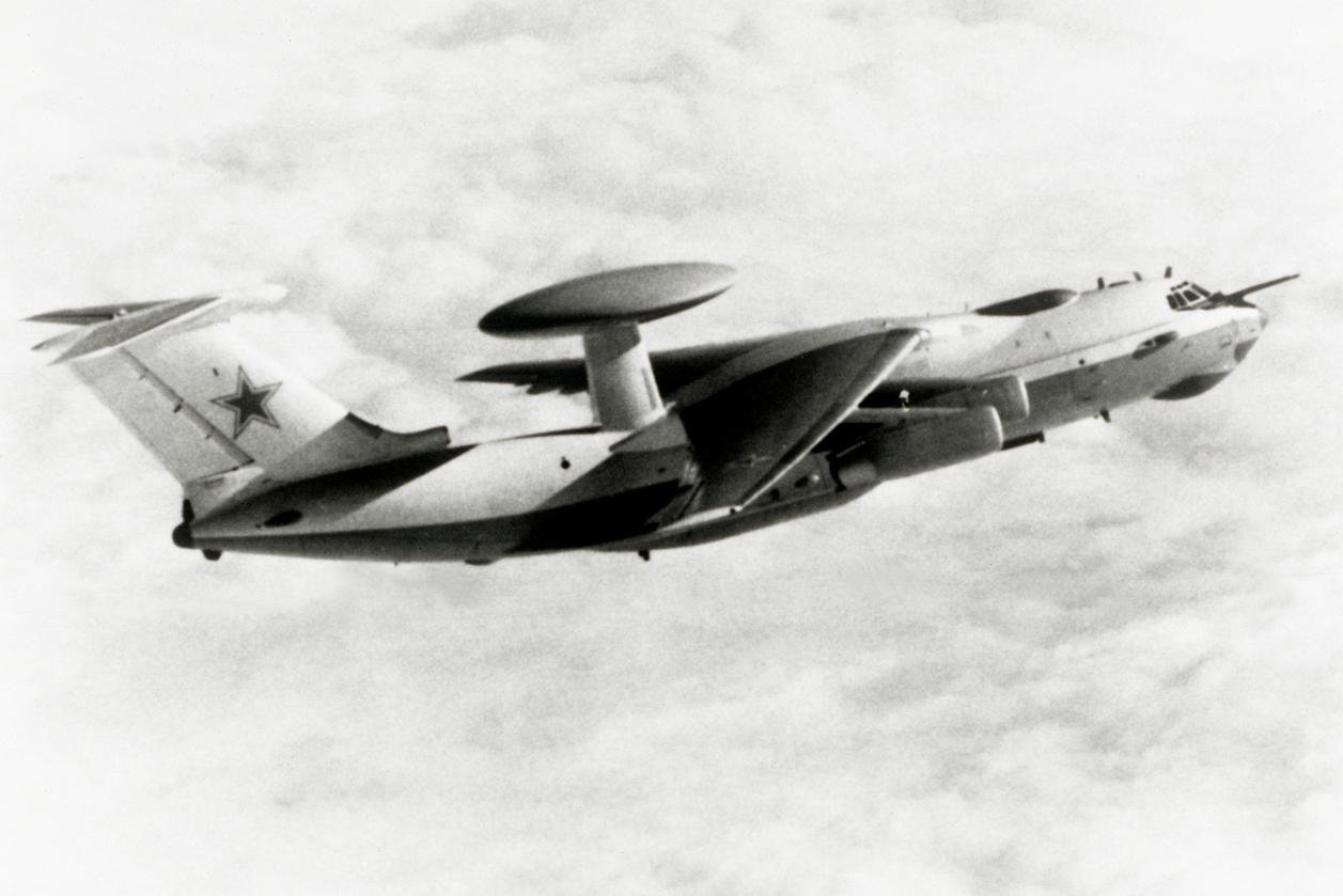 A-50原型机试飞