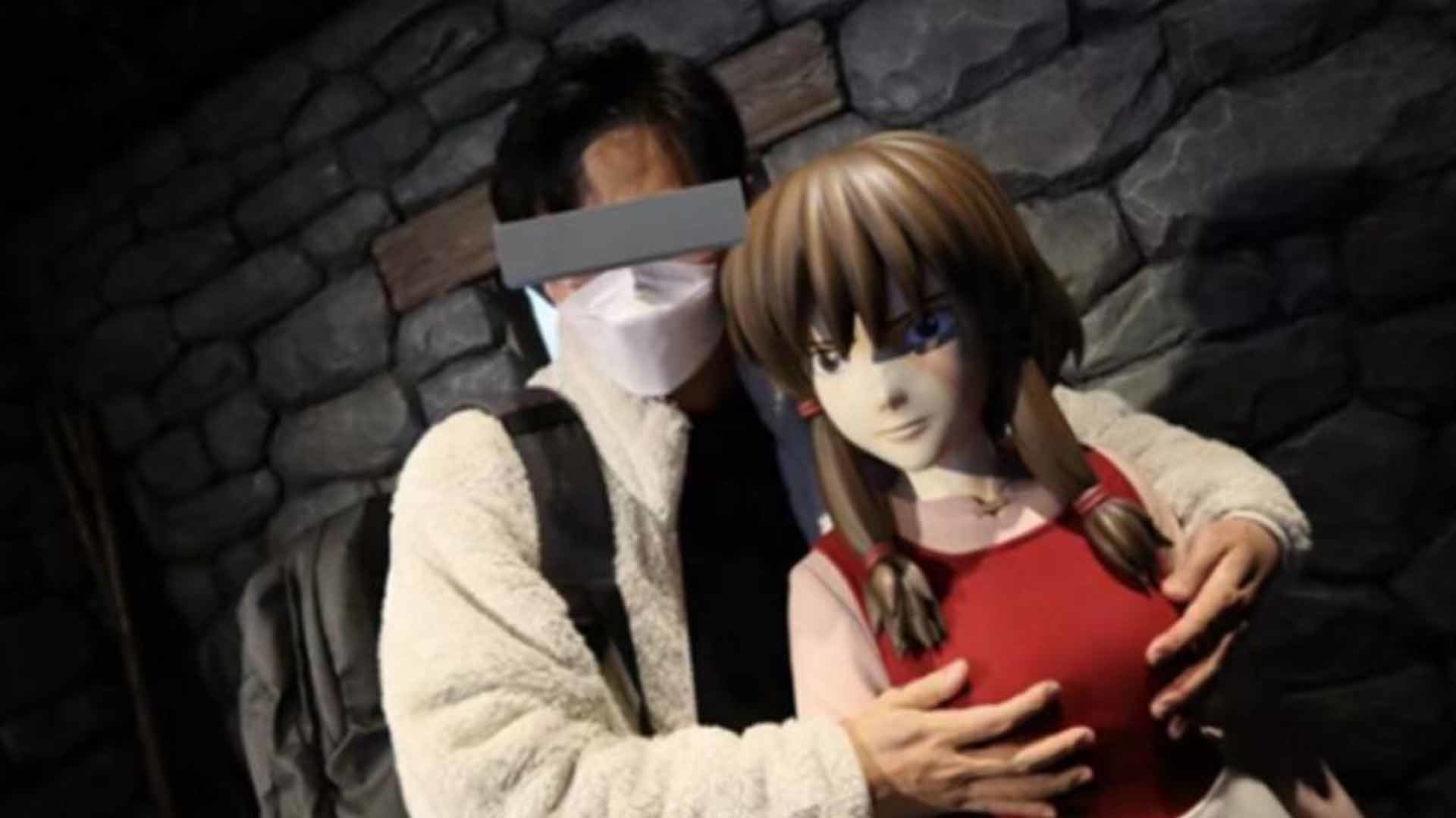 日本男子在吉卜力主题公园袭胸动漫电影女主角