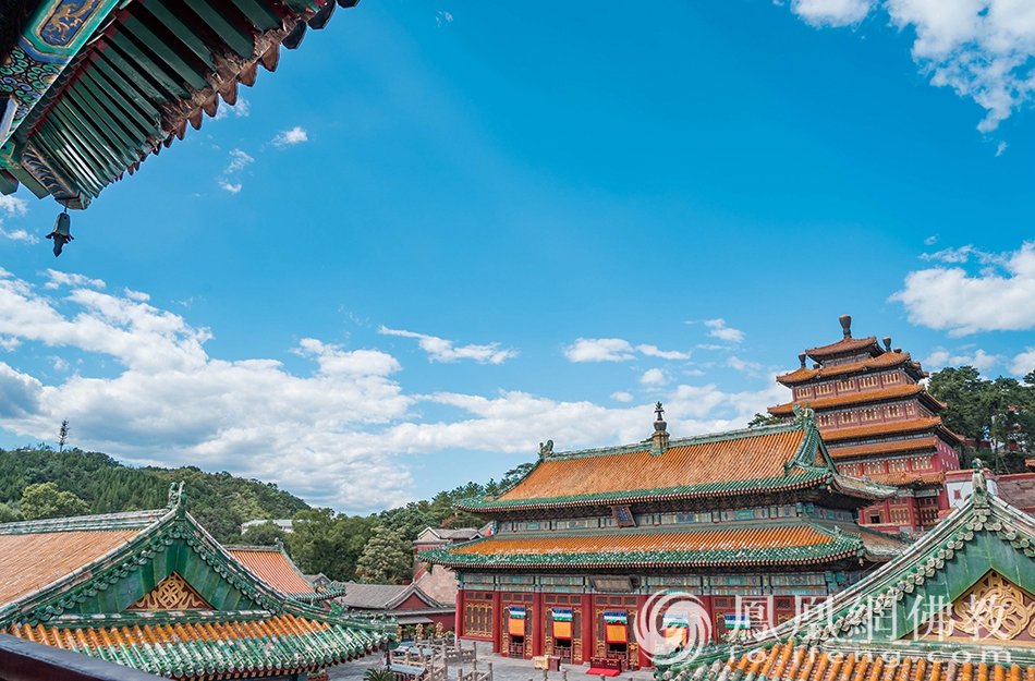 绝美承德普宁寺：孟和德力根参选作品｜“云游寺院”摄影展