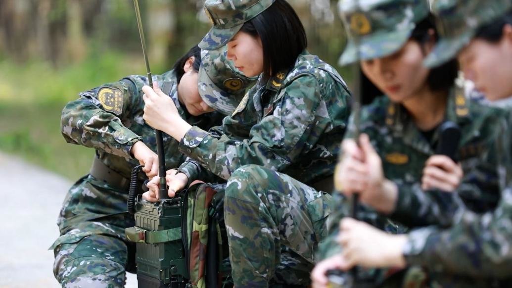 武警女兵图片大全壁纸图片