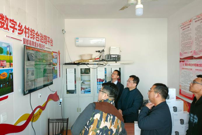 望都县黑堡乡党委书记王洪杰实地观摩