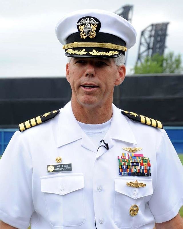 美国总统拜登近日提名美国海军第七舰队司令卡尔·托马斯海军中将任职海军信息战主官