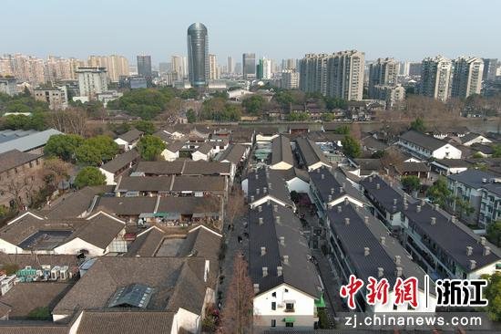 航拍桥西历史文化街区。（无人机照片）王刚 摄