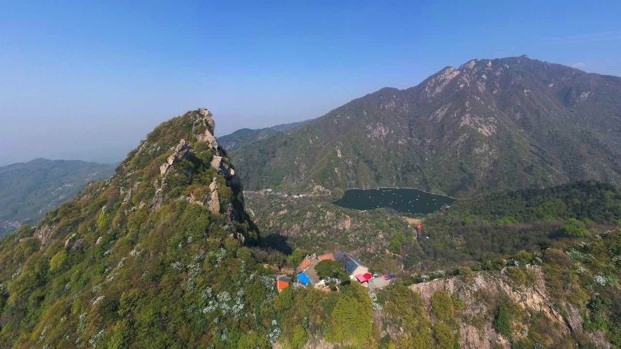 早春来登龙脊梁 感受大自然的魅力！