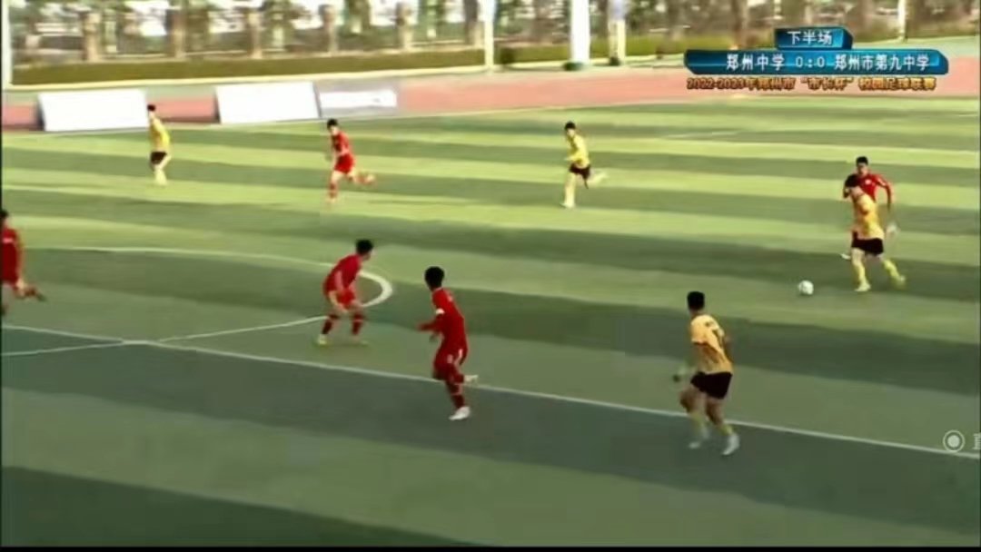 厉害了，郑州这所学校连续四年蝉联校园足球“市长杯”冠军