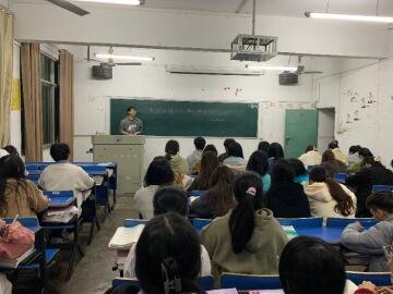 九江学院护理学院开展“学雷锋精神 展志愿风采”系列活动