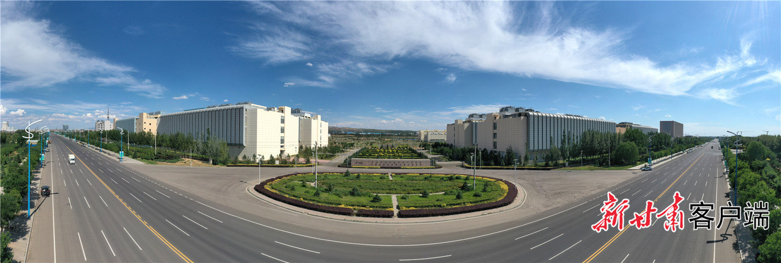 位于内蒙古呼和浩特市和林格尔新区的中国电信全国最大数据中心基地 陈媛媛