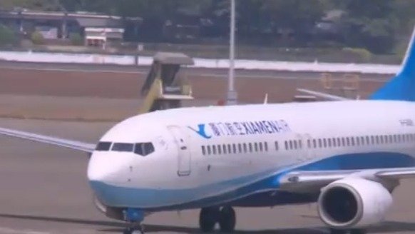 厦门航空时隔三年复飞高雄 乘客往返两岸更便利