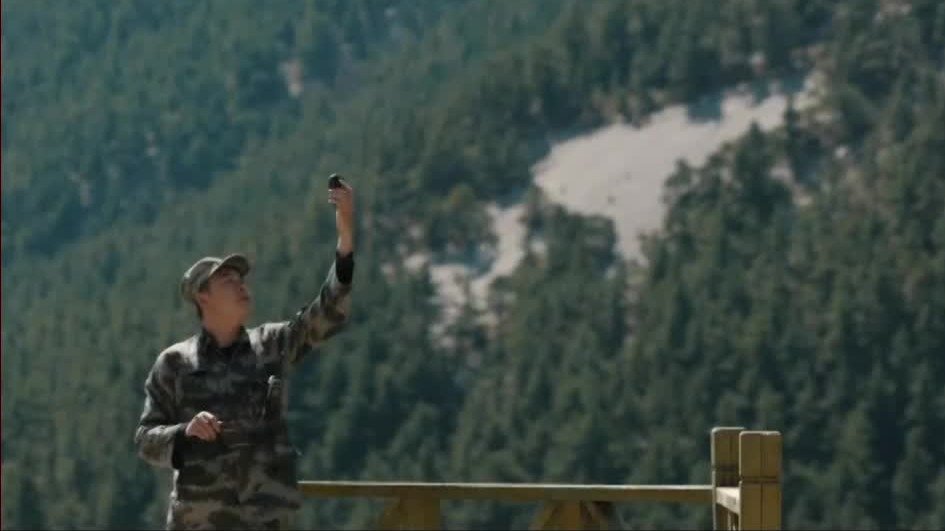 2017年宁夏正式打响贺兰山生态保护战，护林员用足迹见证生态变迁