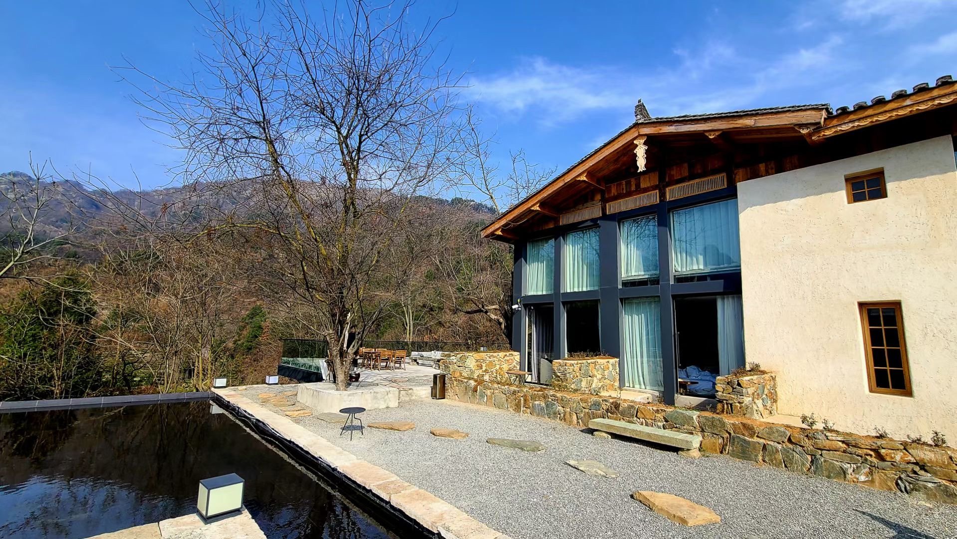 到武当山过几天仙暇日子 赴一场春天的约会！