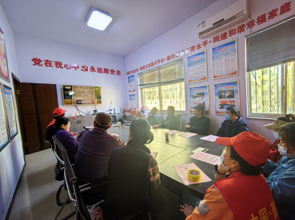 鹤壁市淇滨区泰山路街道开展弘扬雷锋精神主题宣讲活动