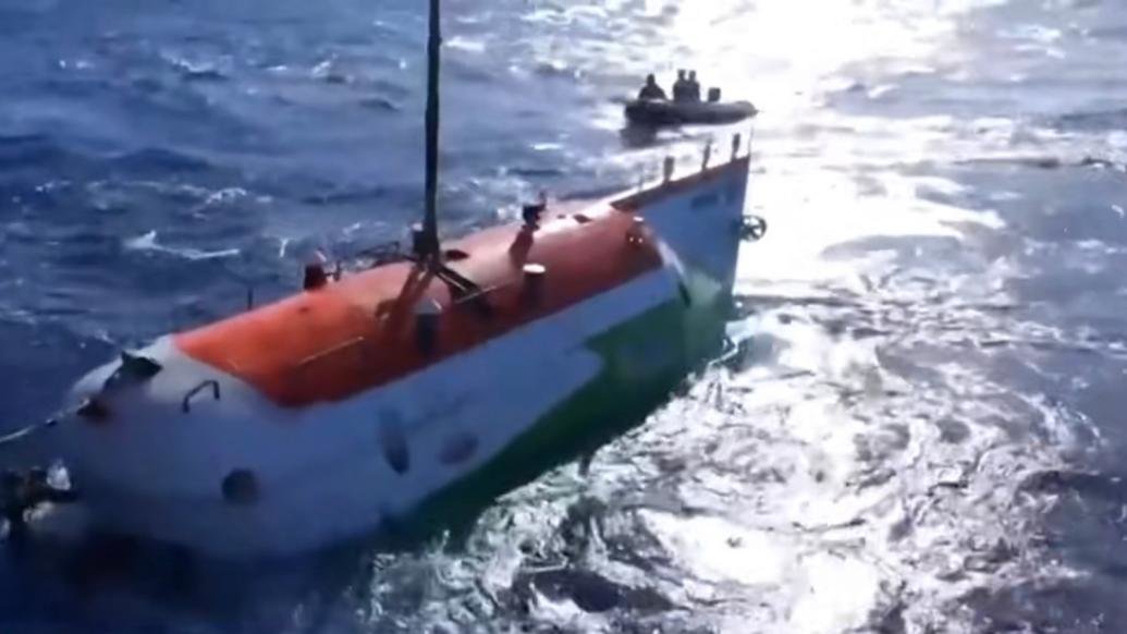 探索一号搭载“奋斗者”号载人潜水器，发现已知最深鲸落