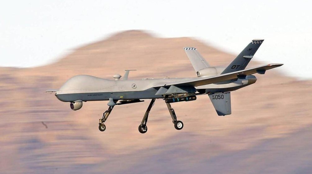 MQ-9是美军装备的一种长航时无人机，滞空时间超过24小时。