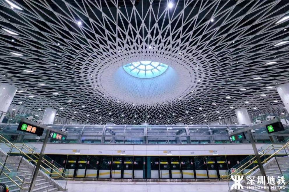 图2 "深圳之眼"——岗厦北枢纽