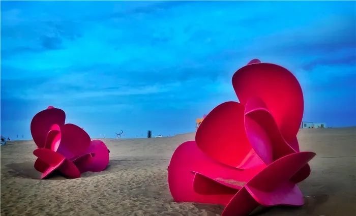 我爱自然(伊朗扎赫拉.阿希米) 材质:耐候钢