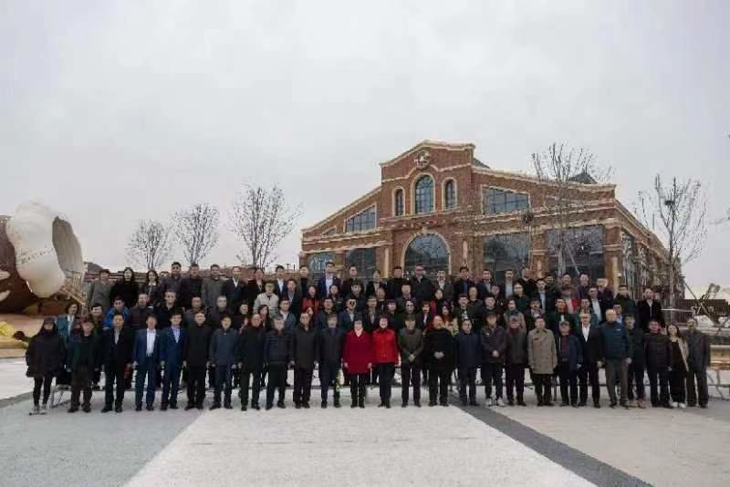 2023青岛市旅游协会高质量发展启动暨签约仪式举行