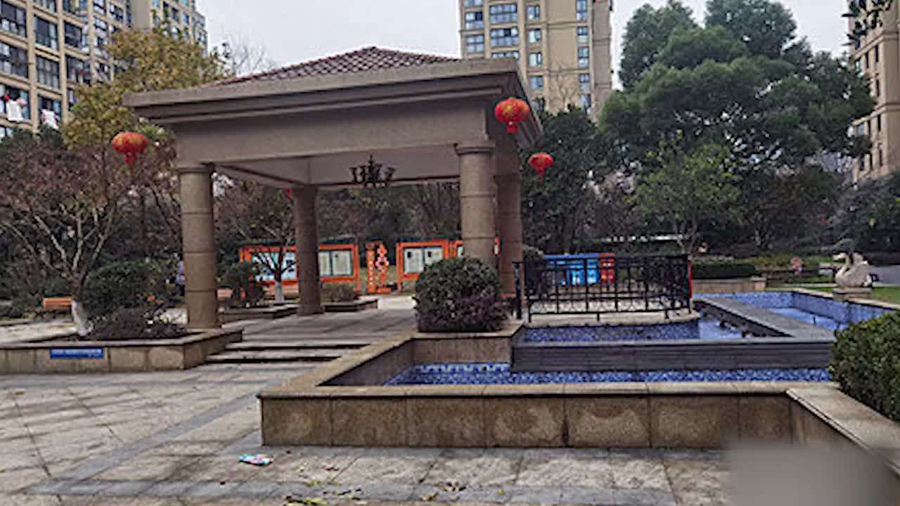 吸引近4万人次围观！杭州一套凶宅低于市场价73万元成交_凤凰网视频_凤凰网