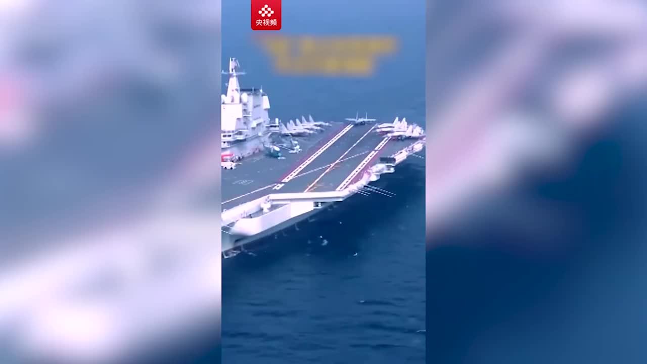 “飞鲨”歼-15舰载战斗机叱咤海天守卫万里海疆_凤凰网视频_凤凰网