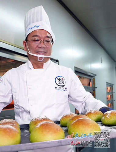 资溪县文广新旅局局长李卫中为资溪面包代言