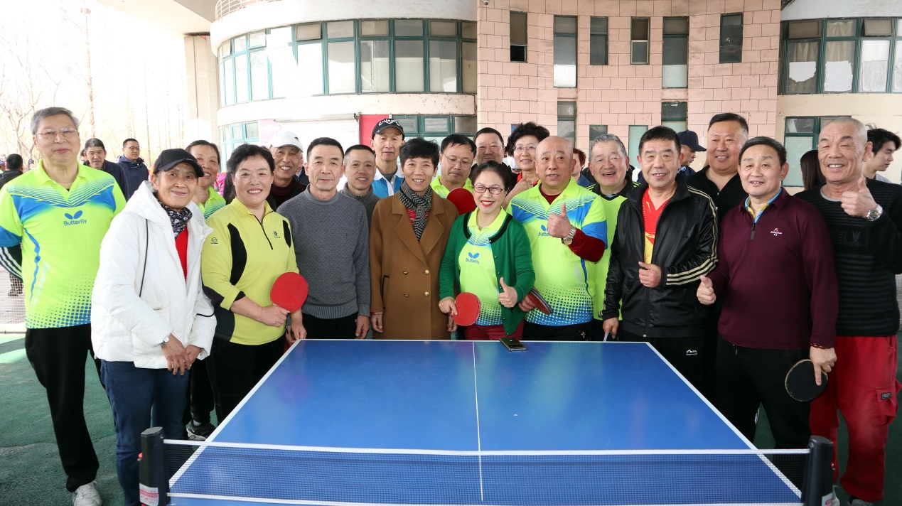 山东省体育局党组书记、局长乔云萍一行调研市北区全民健身工作