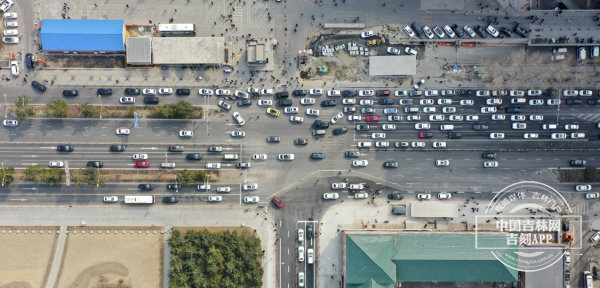 图为吉大一院附近路段航拍
