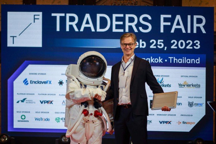 STARTRADER与投资者共聚Traders Fair泰国站：共同成长，共筑成功！