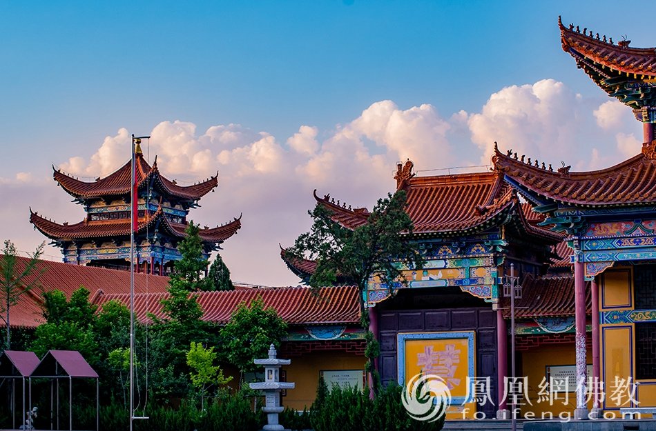一座寺院从昼到夜能有多美！博山正觉寺参选作品|“云游寺院”摄影展