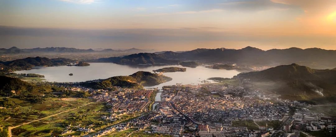 余姚市梁弄镇:乡风淳美 产业兴旺凤凰网宁波_凤凰网