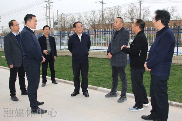 3月22日,三原县县委书记赵俊强调研重点项目建设及环保工作
