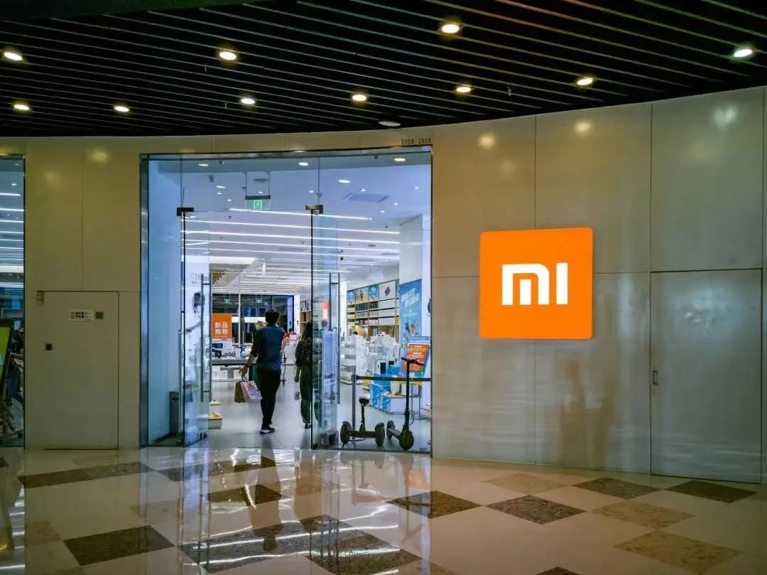小米扔掉了折叠屏这块遮羞布