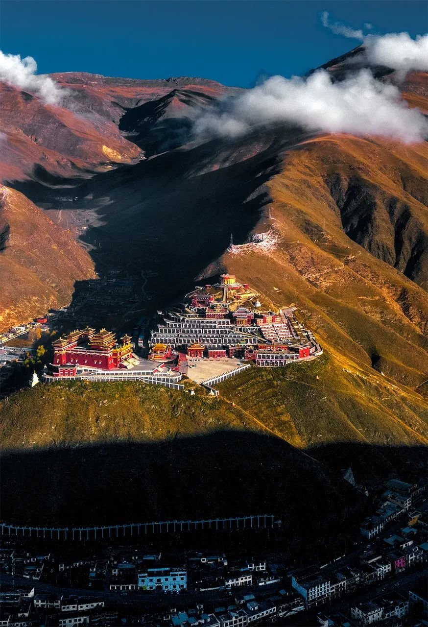 &copy;图虫 佛山-育