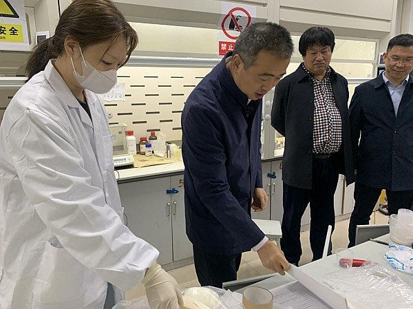 安徽建筑大学:校领导带队开展春季学期期初实验室安全检查凤凰网安徽_凤凰网
