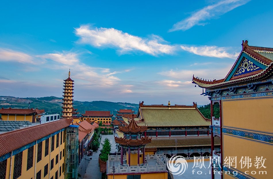 一座寺院从昼到夜能有多美！博山正觉寺参选作品|“云游寺院”摄影展