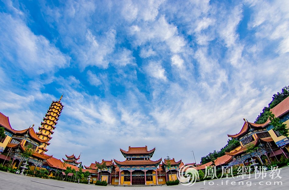 一座寺院从昼到夜能有多美！博山正觉寺参选作品|“云游寺院”摄影展