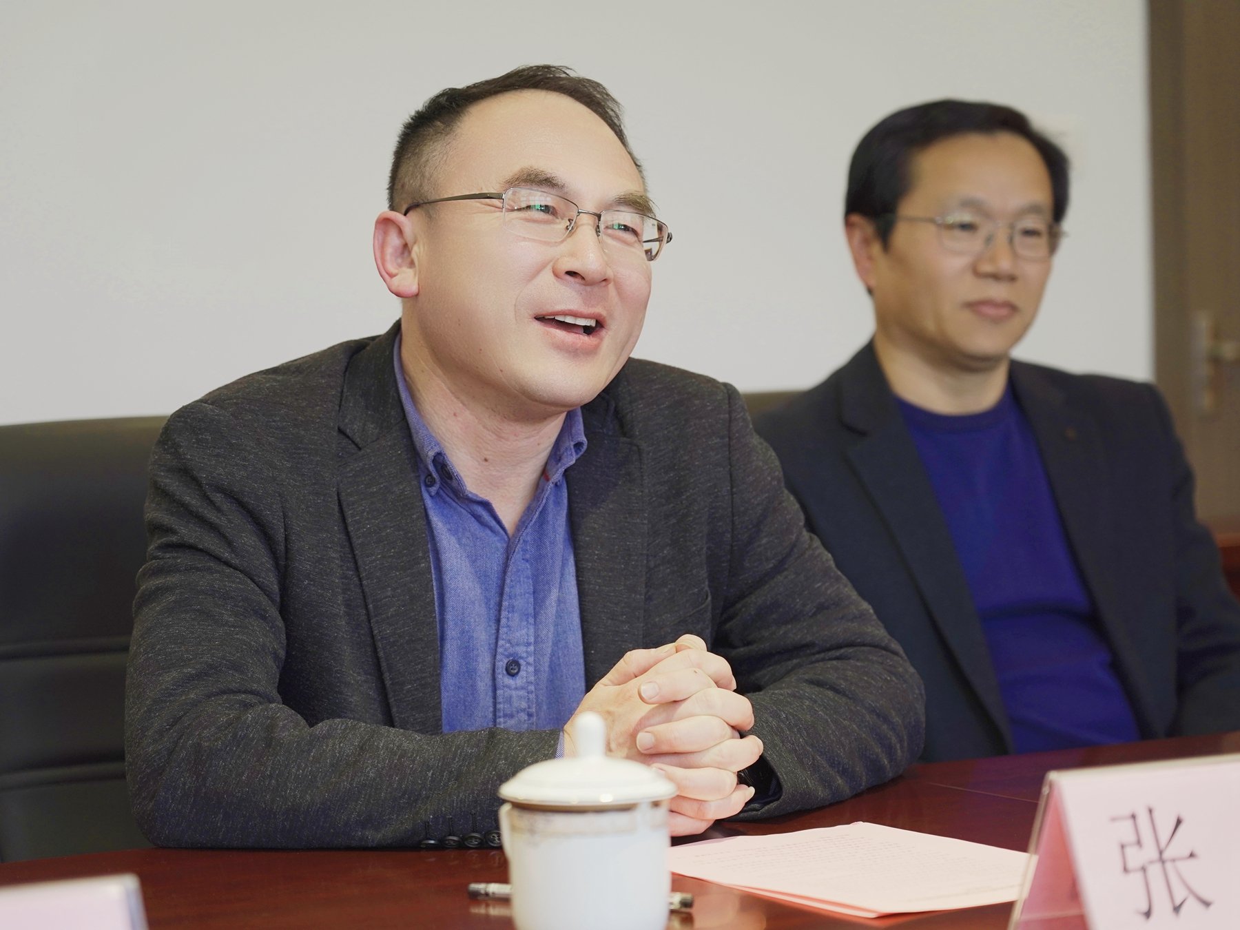 校媒融合,产学共赢!青岛三中&凤凰网青岛新媒体教育实践基地揭牌