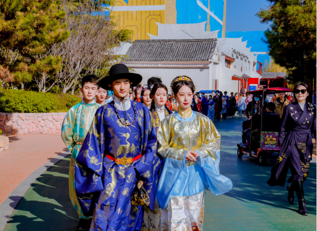 邂逅汉服之美，青岛方特邀您共赴华裳盛宴