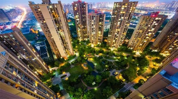 收金145亿!杭州土拍,6宗地触顶摇号,核心城市竞争激烈_凤凰网