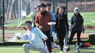 培育新业态，打造新场景，探索新模式 激发<em>体育</em>消费新活力