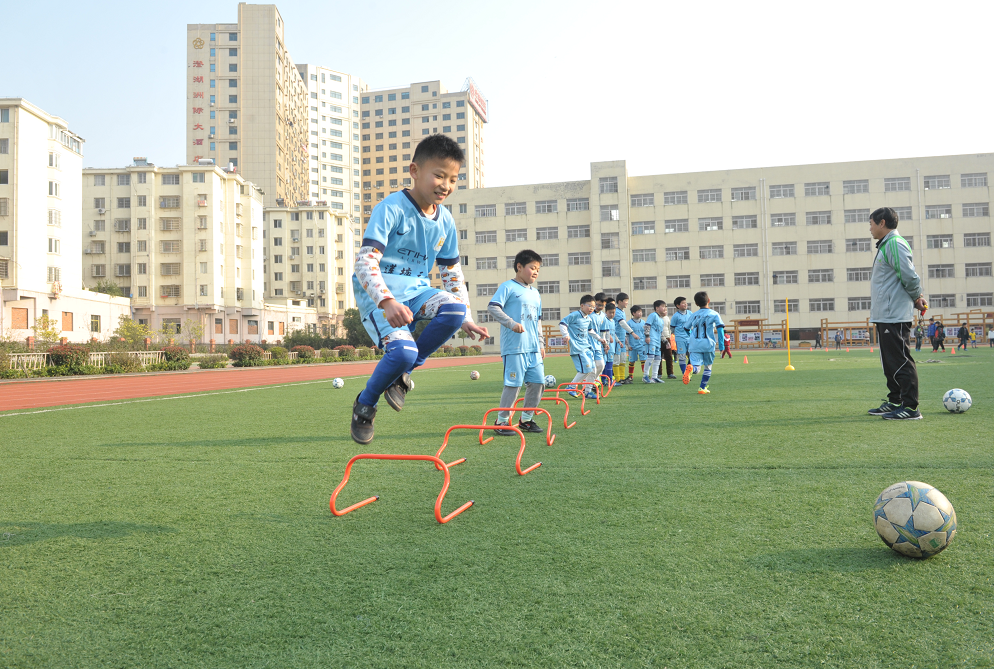 南昌市南昌县莲塘三小:坚持美育办学 推动素质教育落在实处