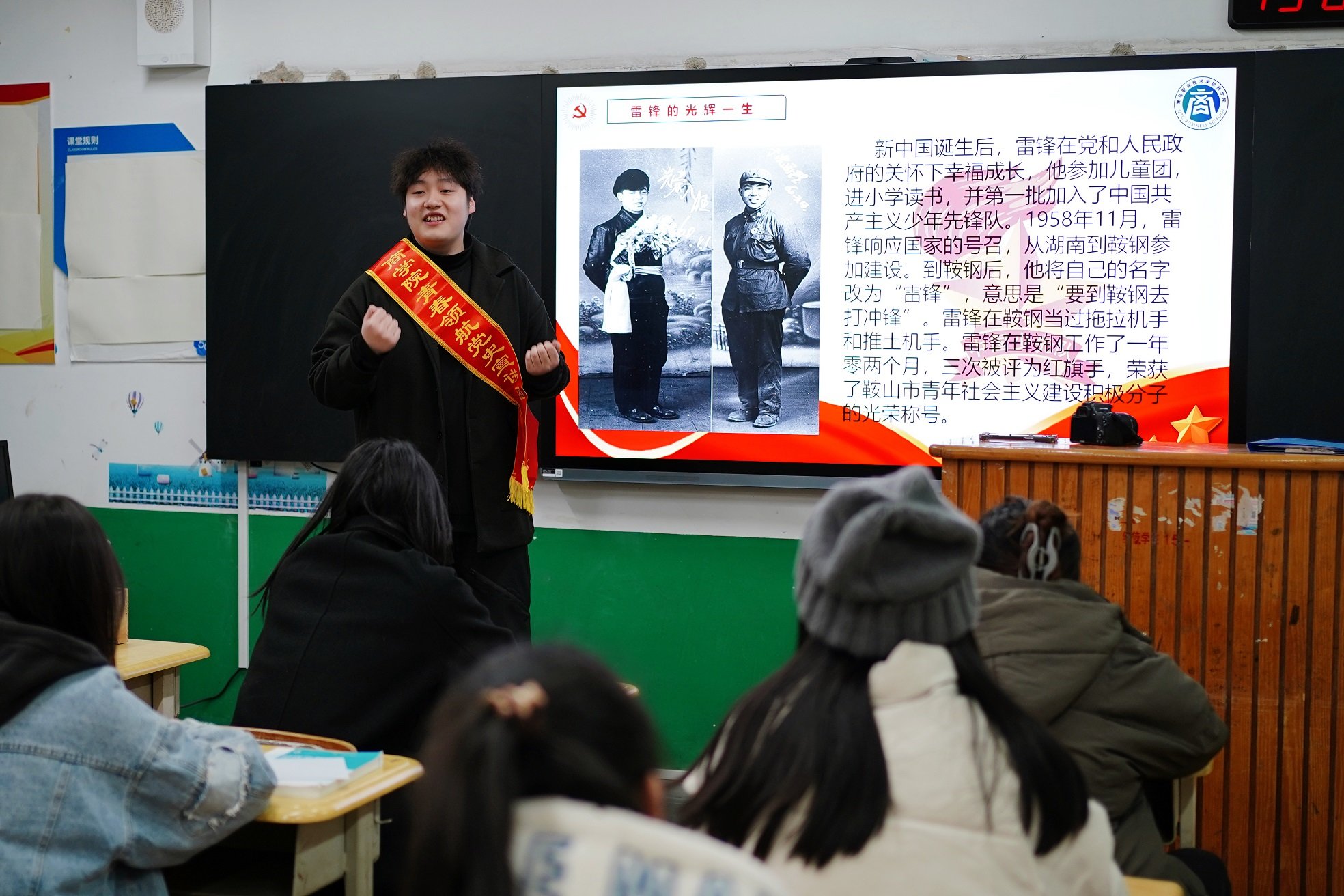 见证雷锋精神在这里延续——青岛职业技术学院志愿服务花开遍地红