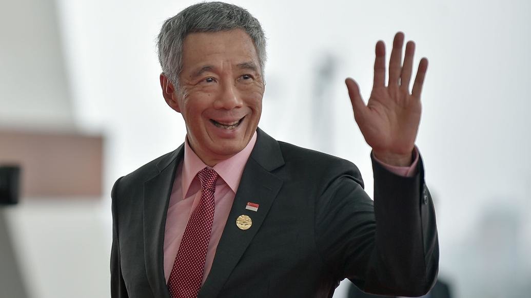 新加坡总理办公室：李显龙出访中国，六天内访问三地
