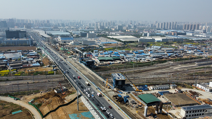 文忠路高架桥俯瞰图