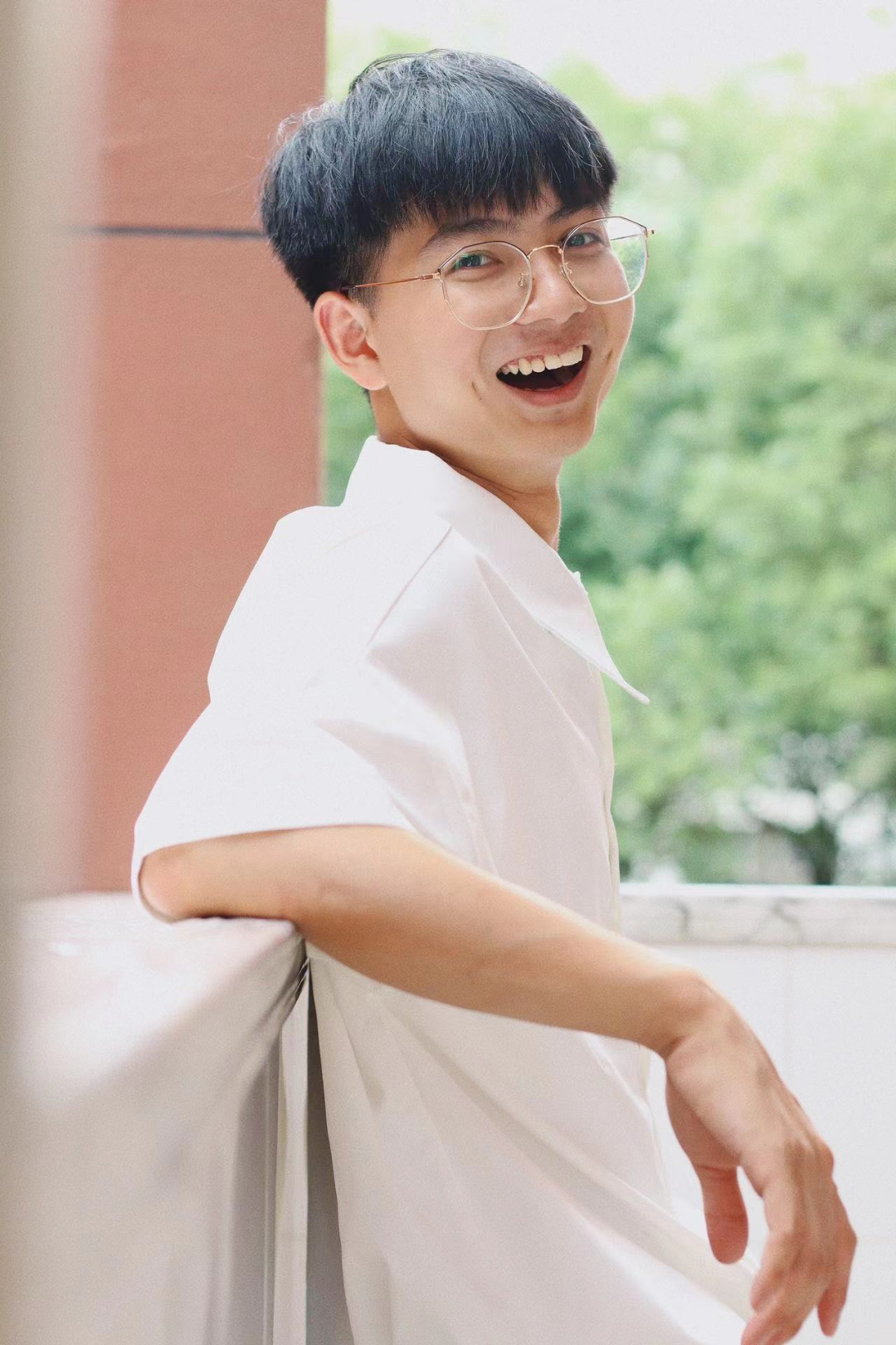 高俊帆生前照片