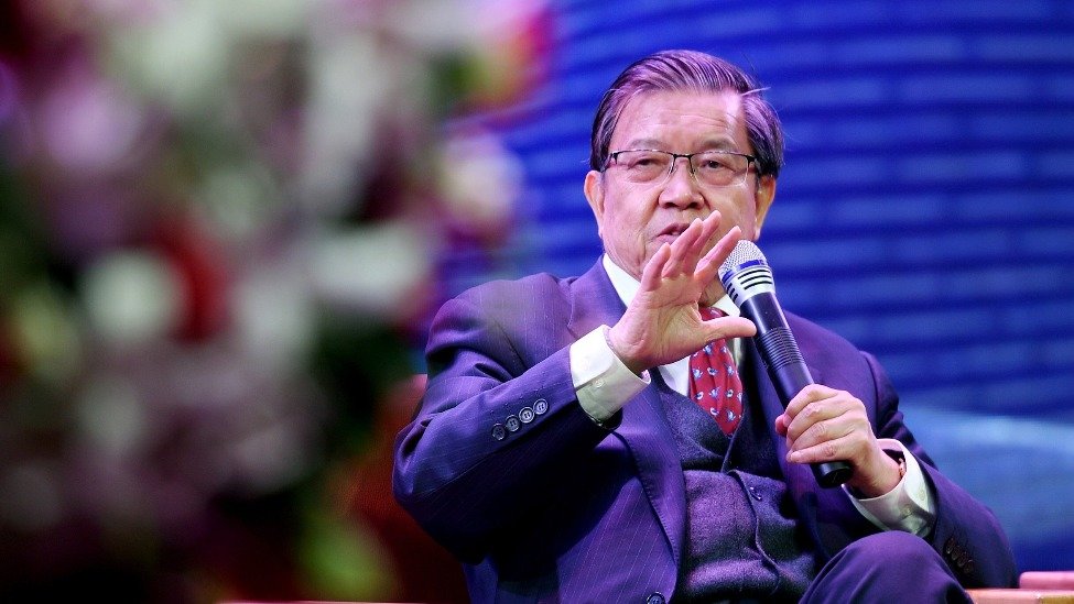 龙永图：美国对中国最大的误读是中国要颠覆它的老大地位_凤凰网