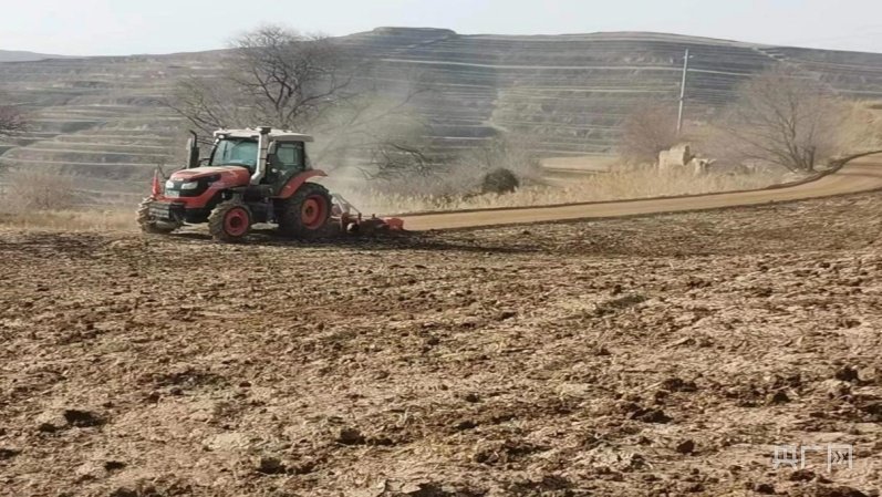 春耕备耕实现机械化（央广网发 司苗苗 摄）