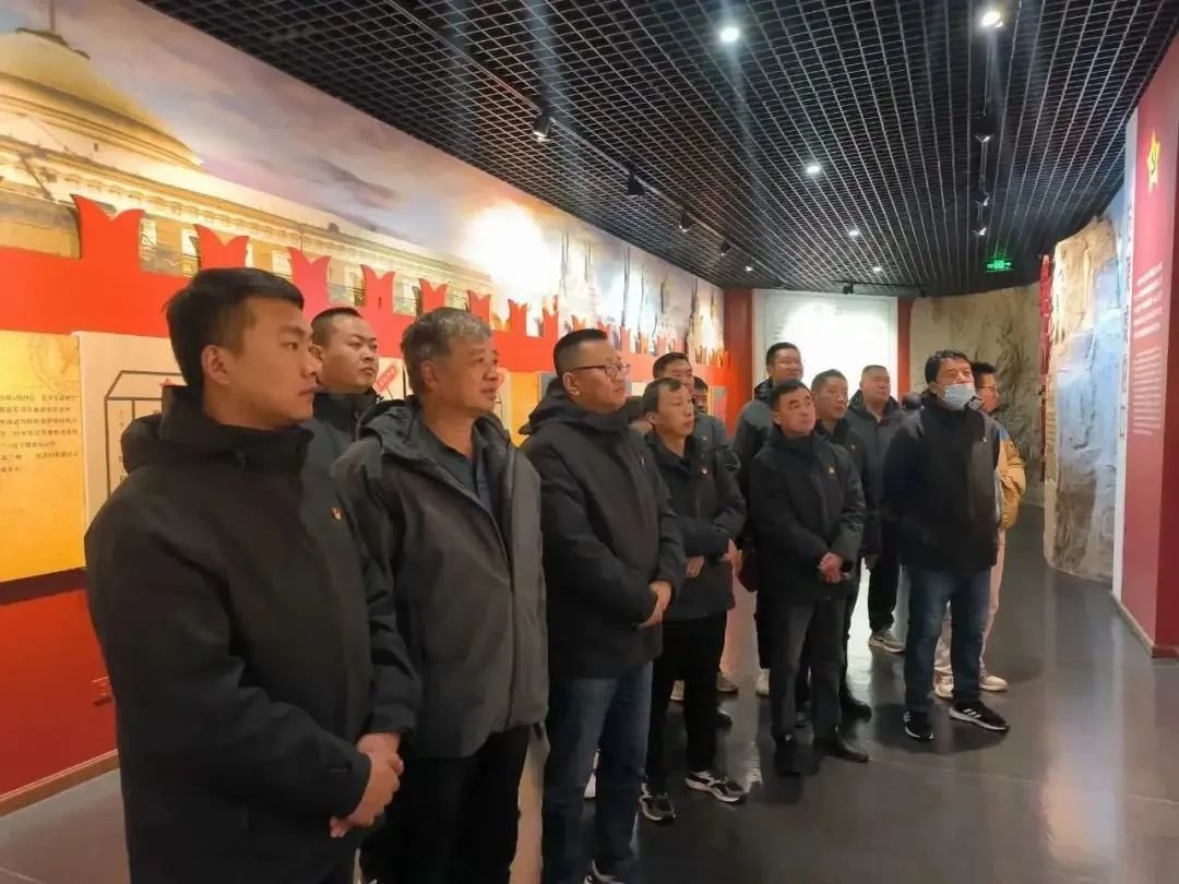 龙首矿党员参观古浪战役纪念馆 陈生旺 摄