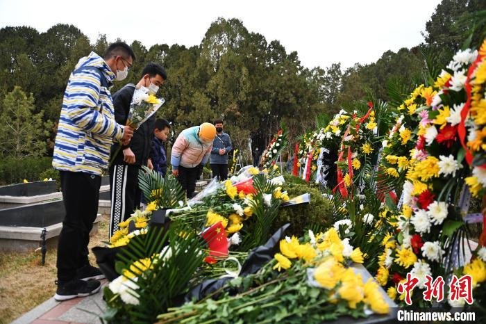 兰州线上线下祭奠英烈陈红军至今超百万人次“云”祭扫