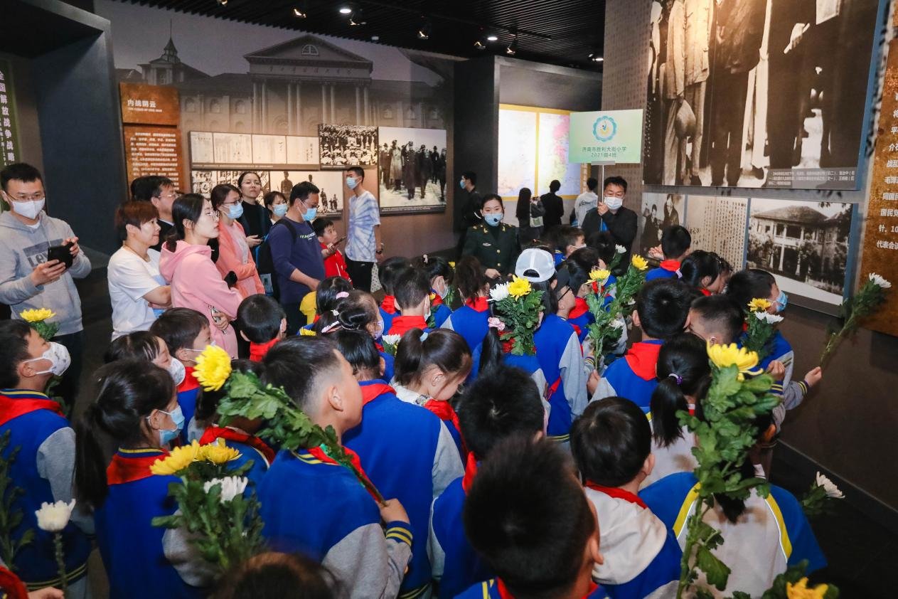 传承红色基因,缅怀先烈精神——胜利学子重温革命历程