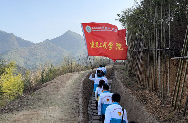 “走、访、悟”同步推进 江西现代职院打造“方志敏革命精神”红色研学路线
