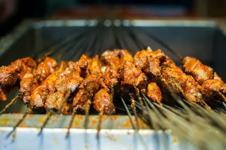 在甘肃人的美食清单中 “烤肉”一定排在“C”位